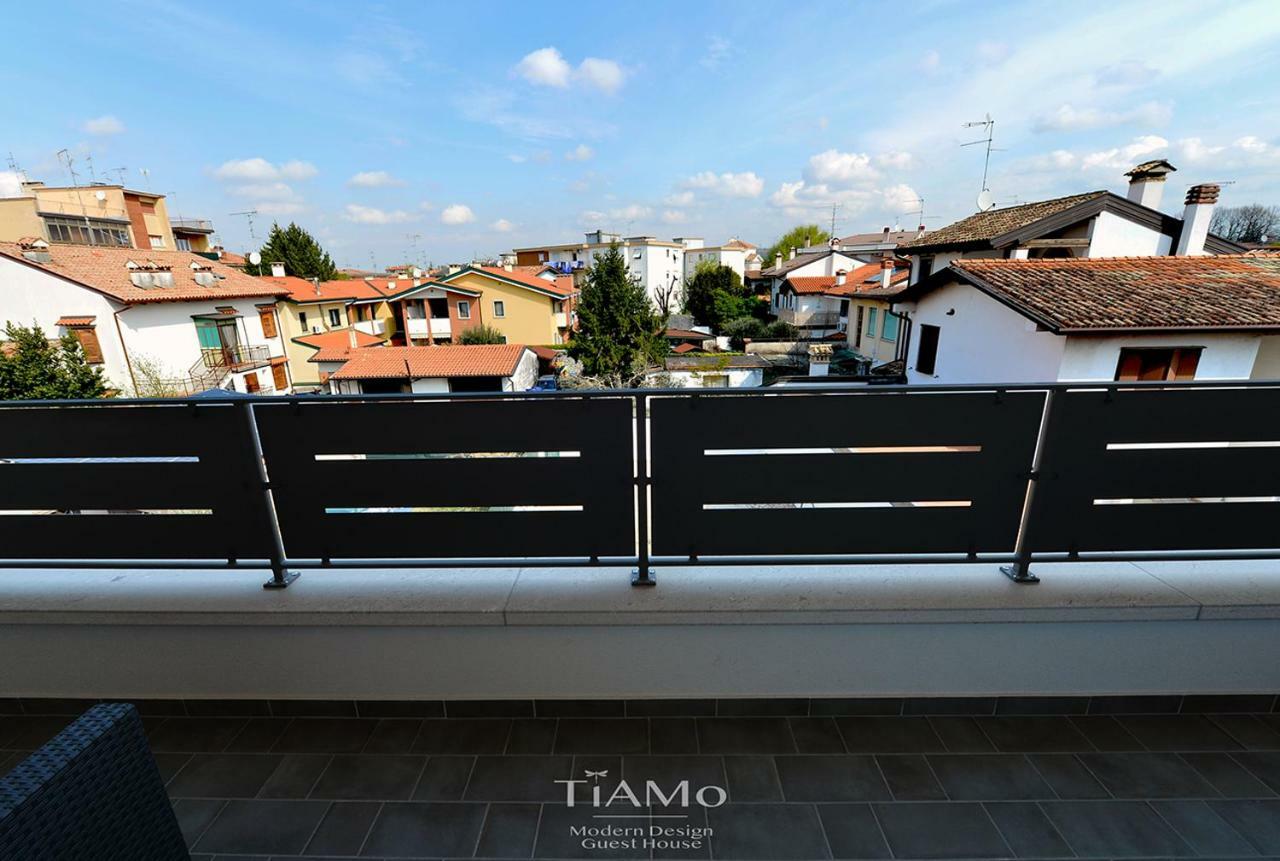 TiAMo Modern Design Guest House Ronchi Dei Legionari Exterior foto